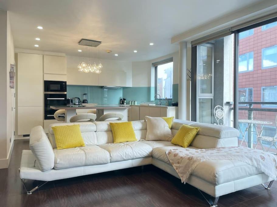 Apartmán Luxury Apart London Bridge Exteriér fotografie
