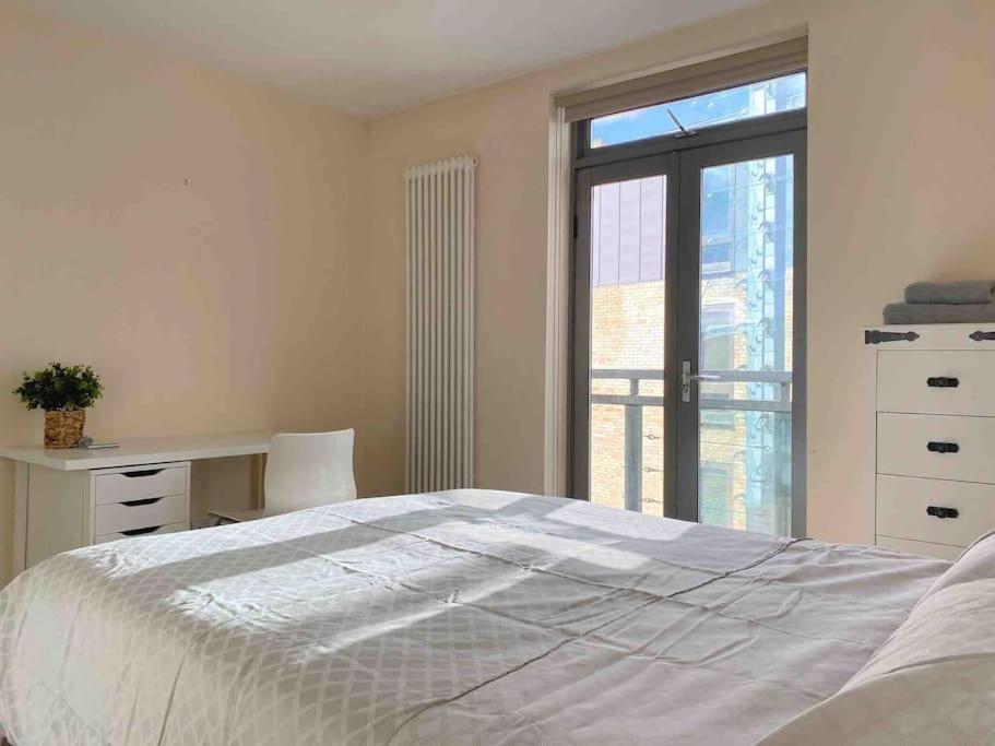 Apartmán Luxury Apart London Bridge Exteriér fotografie